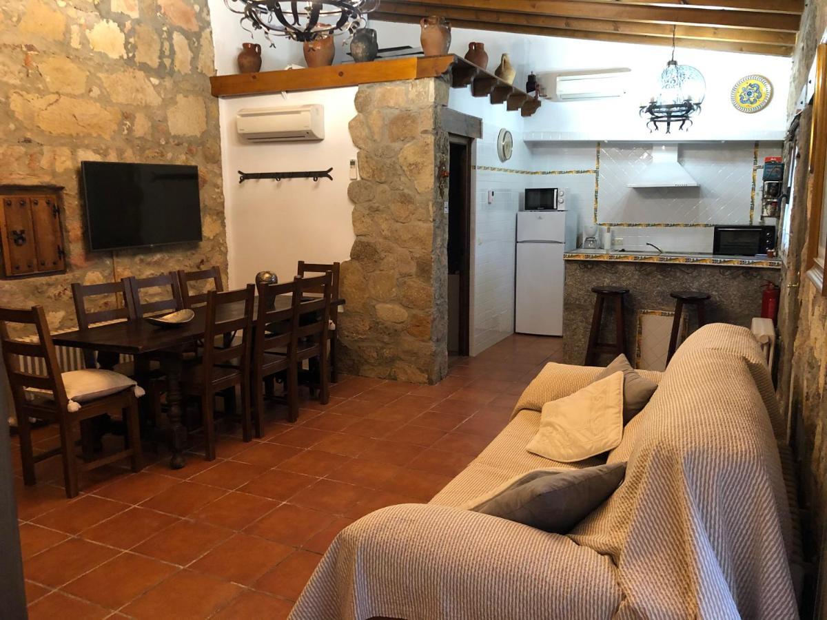 Casa Rural "Rincon Del Eden" Tardobispo Exterior photo